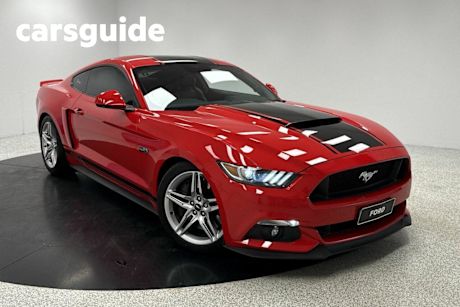 Red 2016 Ford Mustang Coupe Fastback GT 5.0 V8