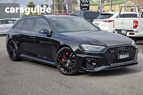Black 2021 Audi RS 4 Wagon Avant 2.9 Tfsi Quattro