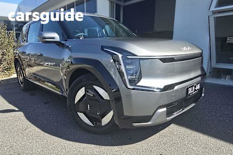 Grey 2024 Kia EV9 Wagon Earth AWD