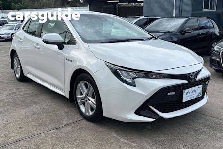White 2020 Toyota Corolla Hatchback Ascent Sport Hybrid