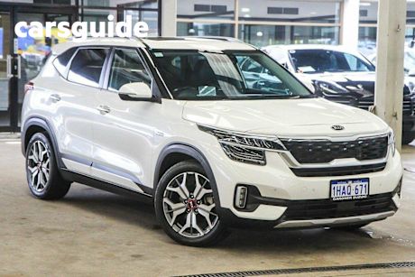 White 2020 Kia Seltos Wagon GT Line (awd)