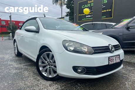 White 2012 Volkswagen Golf Cabriolet 118 TSI