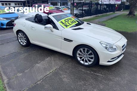 White 2011 Mercedes-Benz SLK200 Convertible BE