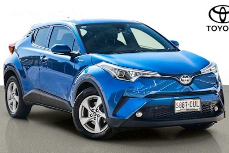 Blue 2017 Toyota C-HR Wagon (2WD)
