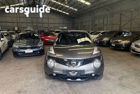 Grey 2015 Nissan Juke Wagon ST (fwd)