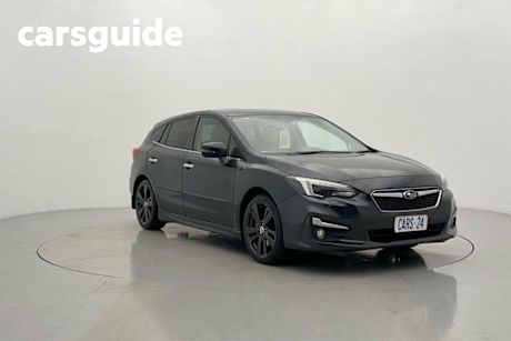 Grey 2017 Subaru Impreza Hatchback 2.0S (awd)