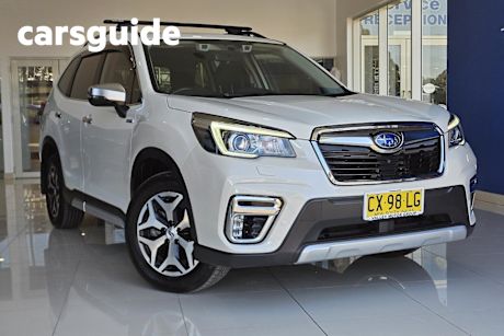 White 2020 Subaru Forester Wagon 2.0E-L Hybrid (awd)