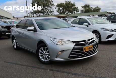 Silver 2016 Toyota Camry Sedan Altise