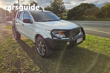White 2018 Mitsubishi Triton Dual Cab Chassis Glx (4X4)