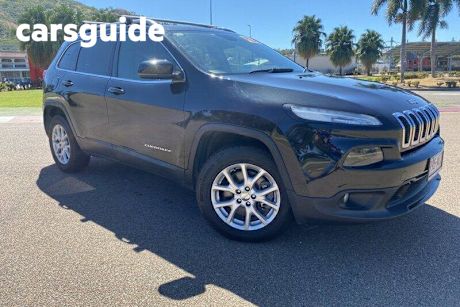 Black 2014 Jeep Cherokee Wagon Longitude (4X4)