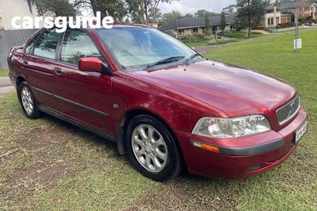 Red 2002 Volvo S40 Sedan 2.0 SE
