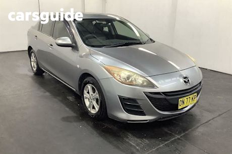 Silver 2009 Mazda 3 Sedan Maxx