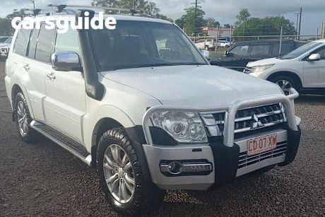 2017 Mitsubishi Pajero Wagon GLX LWB (4X4)