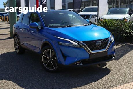 Blue 2023 Nissan Qashqai Wagon TI 2-Tone