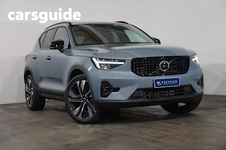 Grey 2022 Volvo XC40 Wagon Ultimate B5 Dark Mhev