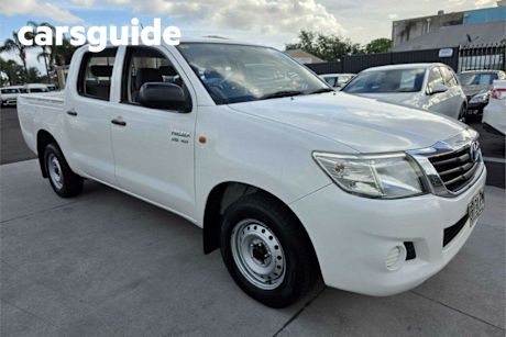 White 2012 Toyota Hilux Dual Cab Pick-up SR