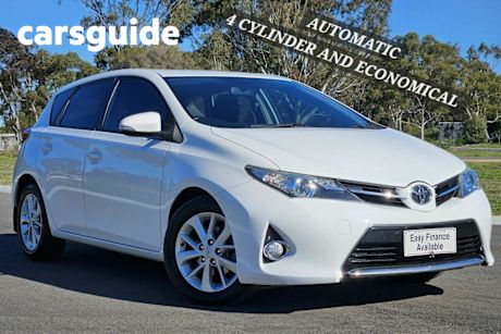 White 2013 Toyota Corolla Sedan Ascent Sport