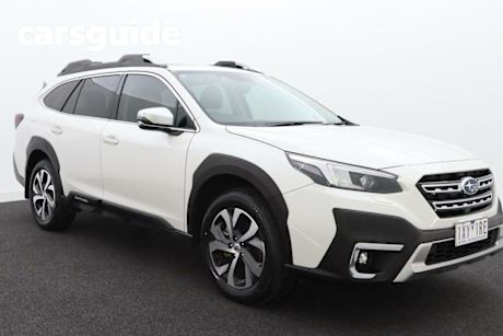 White 2022 Subaru Outback Wagon AWD Touring