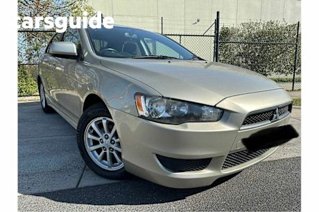 2010 Mitsubishi Lancer Hatchback ES Sportback
