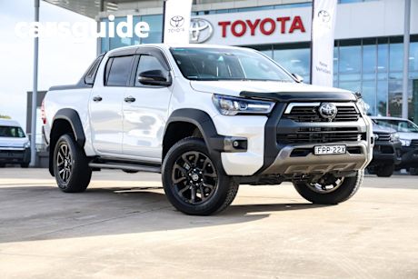 White 2023 Toyota Hilux Double Cab Pick Up Rogue (4X4)