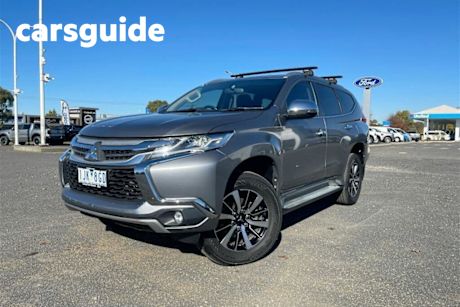Silver 2016 Mitsubishi Pajero Sport Wagon GLX (4X4)