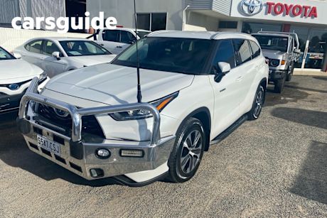 White 2022 Toyota Kluger Wagon GXL Hybrid AWD