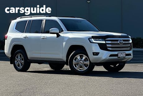 White 2023 Toyota Landcruiser Wagon LC300 VX (4X4)