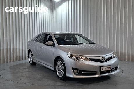 Silver 2013 Toyota Camry Sedan Atara S