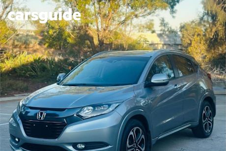 Silver 2014 Honda Vezel SUV Hybrid Z
