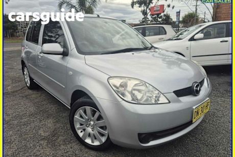 Silver 2007 Mazda 2 Hatchback Maxx