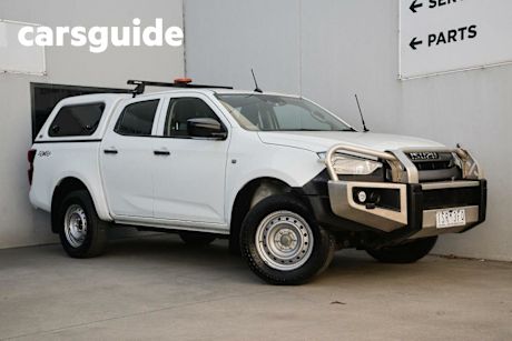 White 2020 Isuzu D-MAX Crew Cab Utility SX (4X4)