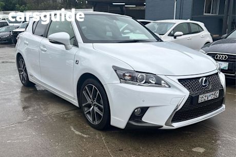 White 2017 Lexus CT200H Hatchback F Sport