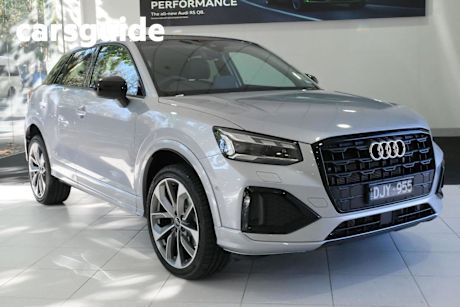 Silver 2024 Audi Q2 SUV 35 TFSI
