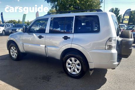 Silver 2010 Mitsubishi Pajero Wagon GLX LWB (4X4)