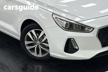 White 2017 Hyundai I30 Hatchback Active