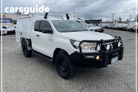 White 2018 Toyota Hilux X Cab Cab Chassis SR (4X4)