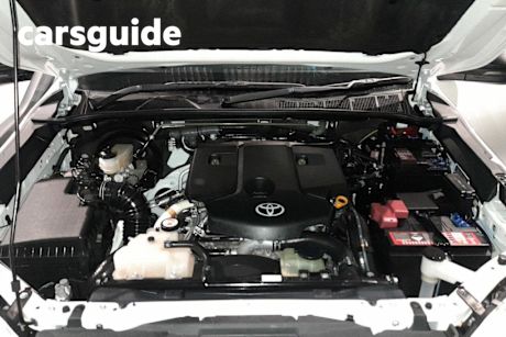 White 2020 Toyota Hilux Double Cab Chassis SR (4X4)