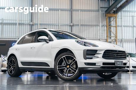White 2020 Porsche Macan Wagon
