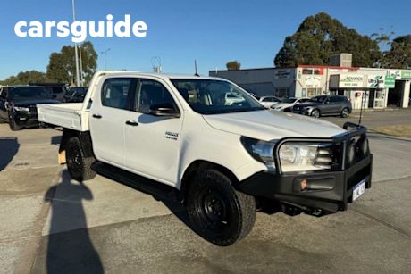 White 2018 Toyota Hilux Dual Cab Chassis SR (4X4)