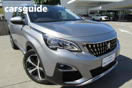Grey 2018 Peugeot 3008 Wagon Allure