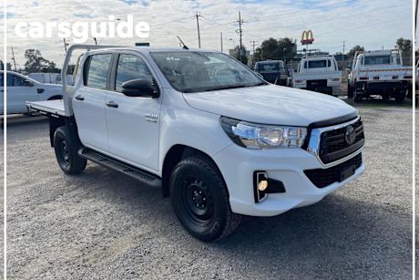 White 2019 Toyota Hilux Double Cab Pick Up SR HI-Rider