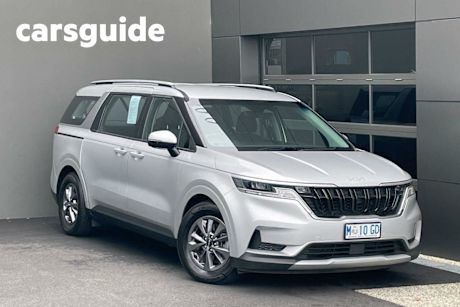 Silver 2022 Kia Carnival Wagon S
