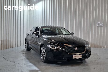 Black 2016 Jaguar XE Sedan 20T Prestige