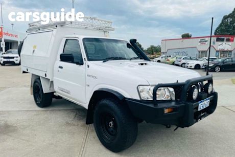 White 2013 Nissan Patrol Ute Tray DX
