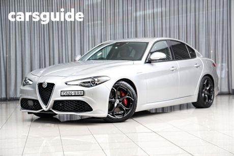 Silver 2017 Alfa Romeo Giulia Sedan Veloce