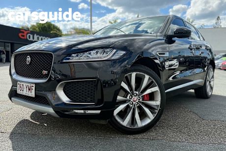 Black 2016 Jaguar F-Pace Wagon 30D S