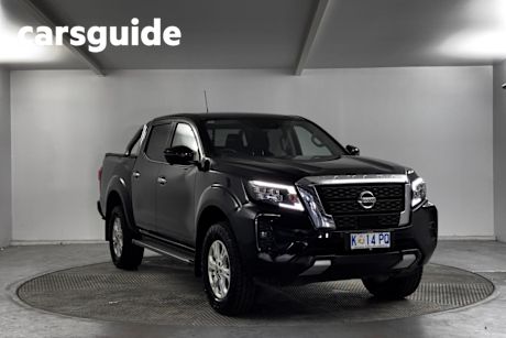 Black 2022 Nissan Navara Dual Cab Pick-up ST (4X4)