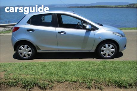 Blue 2008 Mazda 2 Hatchback NEO