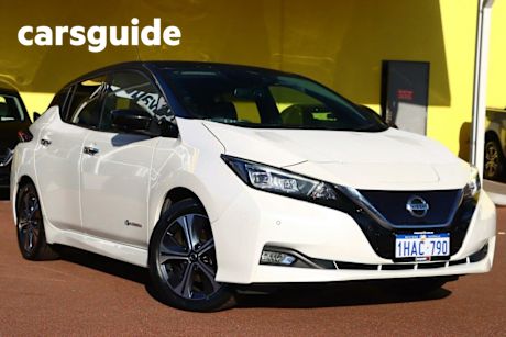 Black 2019 Nissan Leaf Hatchback