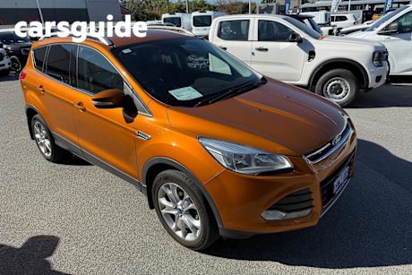 Orange 2015 Ford Kuga Wagon Trend (awd)